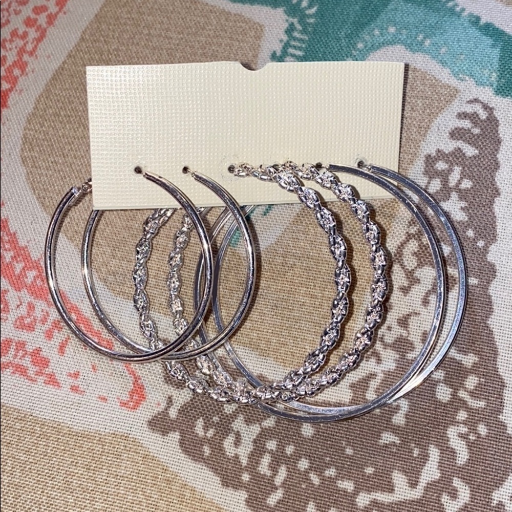 New without tags Earrings
